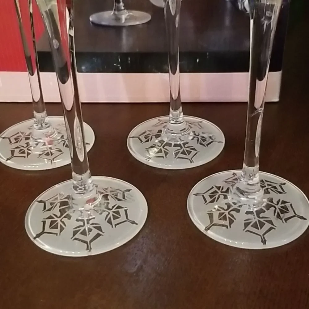 Champagne drinkware set, elegant,perfect for special event, or anniversary, ect